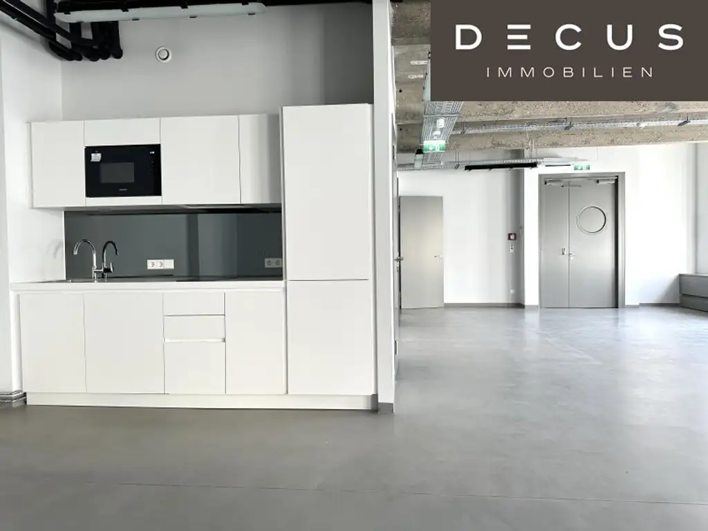 + + + Office-Lofts-FABRICATUR + + + hochmodernes Büro GEKÜHLT + + + 3 Räume + + + (RESERVIERT)