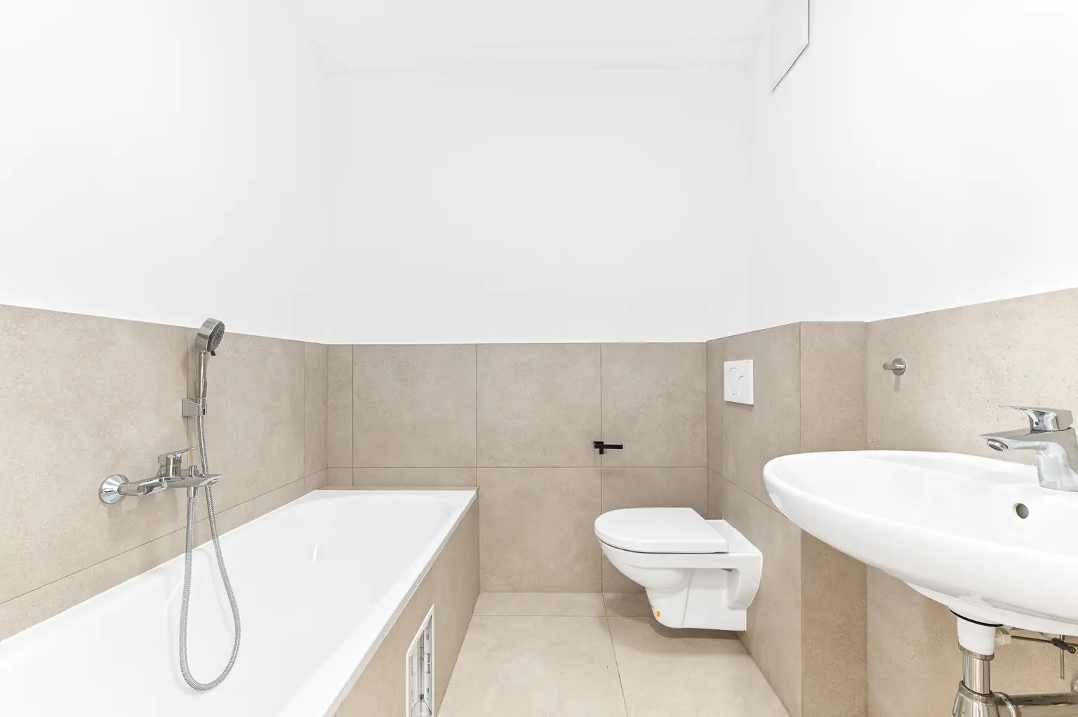 Stilvolle Dachgeschoßwohnung mit Terrasse & U-Bahn-Nähe in 1030