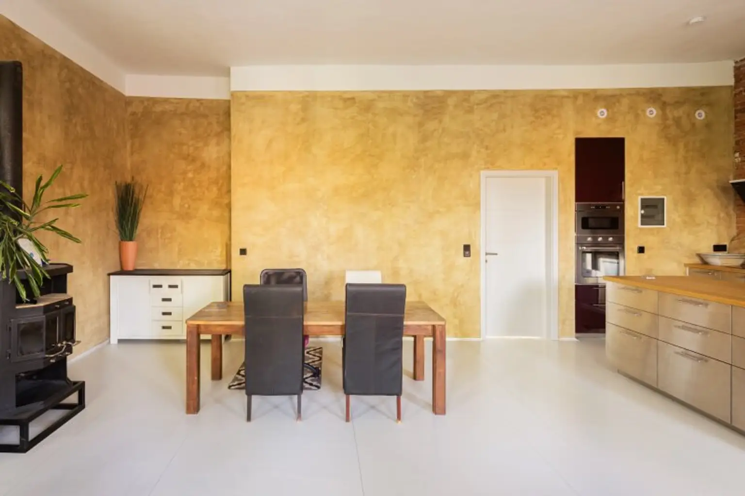 Separat begehbares Loft mit 80 m² Wohnfläche