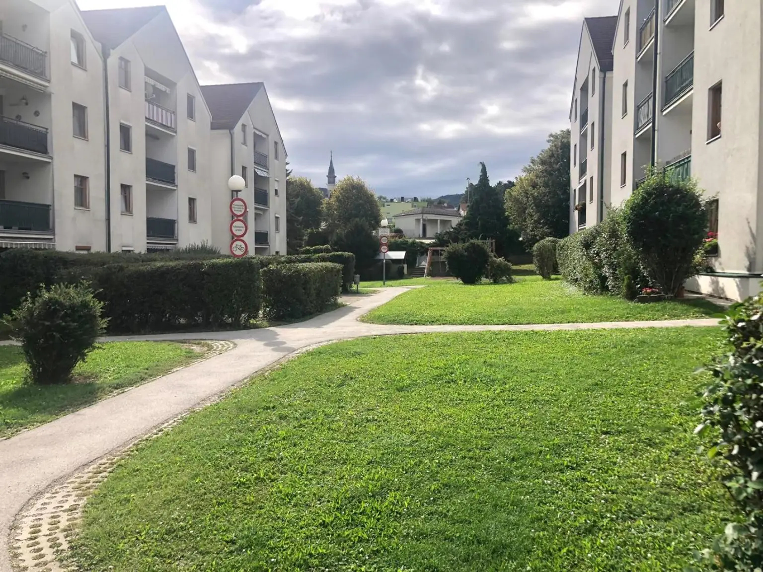 3-Zimmer Wohnung mit Loggia in zentraler Lage