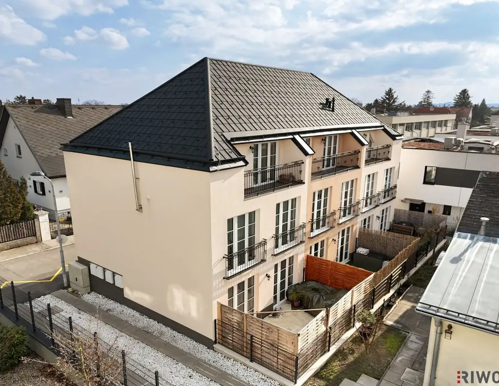 Nachhaltig vermietetes Anlagepaket mit ca. 376m² WNF | Ein Einfamilienhaus und drei Reihenhäuser | HMZ-Erhöhungen für 2026 & 2028 vereinbart