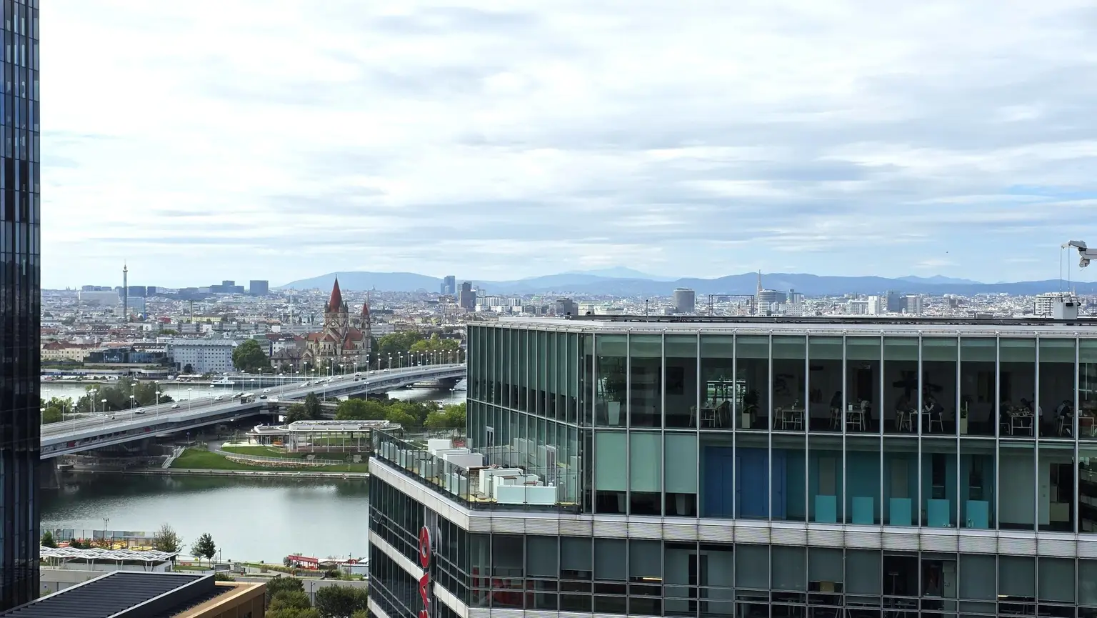 DC-FLATS: High-End-Apartment mit Blick über Wien!! ERSTBEZUG!!