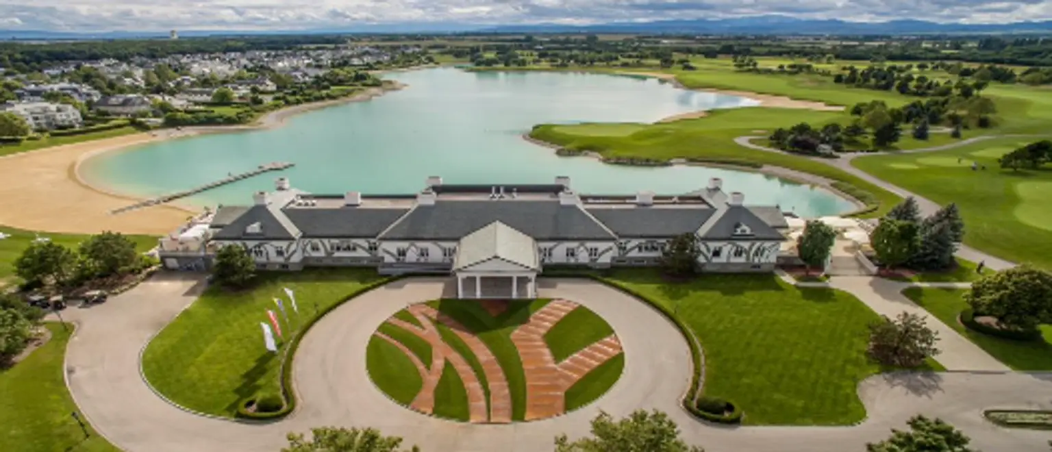 Luxusvilla mit Indoor-Pool im exklusiven FONTANA Wohnpark