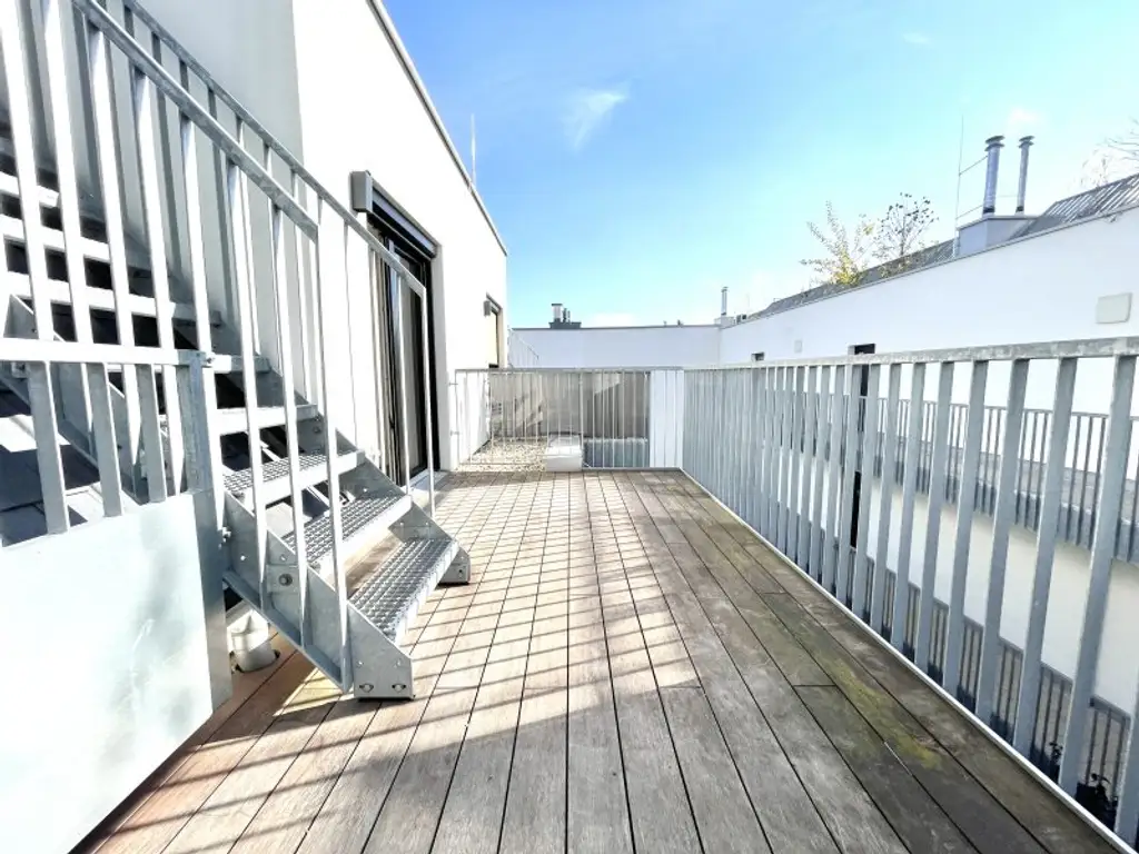*TERRASSENTRAUM - Goldener Hirsch – Stilvolle 3-Zimmer-Wohnung mit Terrasse & Balkon in der Ziedlergasse, 23. Bezirk*