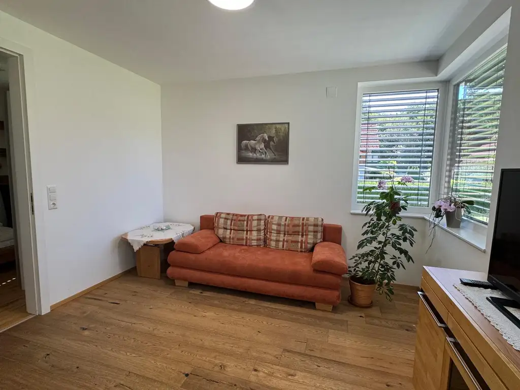 Einfamilienhaus für anspruchsvolle Käufer - im Grünen und doch in Stadtnähe