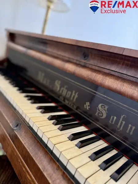 Zeitwandel - Mehrparteienhaus mit Entwicklungspotenzial in Wiener Neustadt!