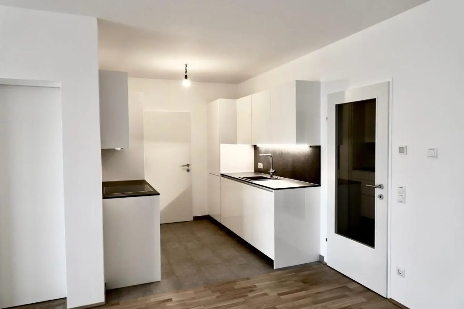 Traumhafte Balkonwohnung inkl. Tiefgaragenstellplatz in beliebter Lage