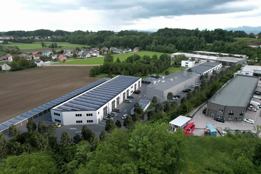 Betriebs-/Produktions- oder Lagerhallen mir Flächen von 59 - 175 m² im Gewerbepark Rüstorf / Johannisthal zu verkaufen (T11c)
