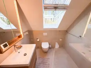 Badezimmer DG