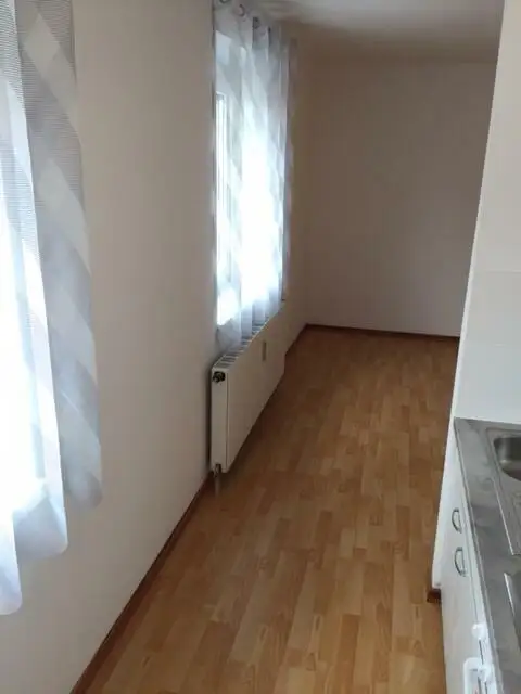 ab sofort - GARCONNIERE in TU Nähe - im 1.OG