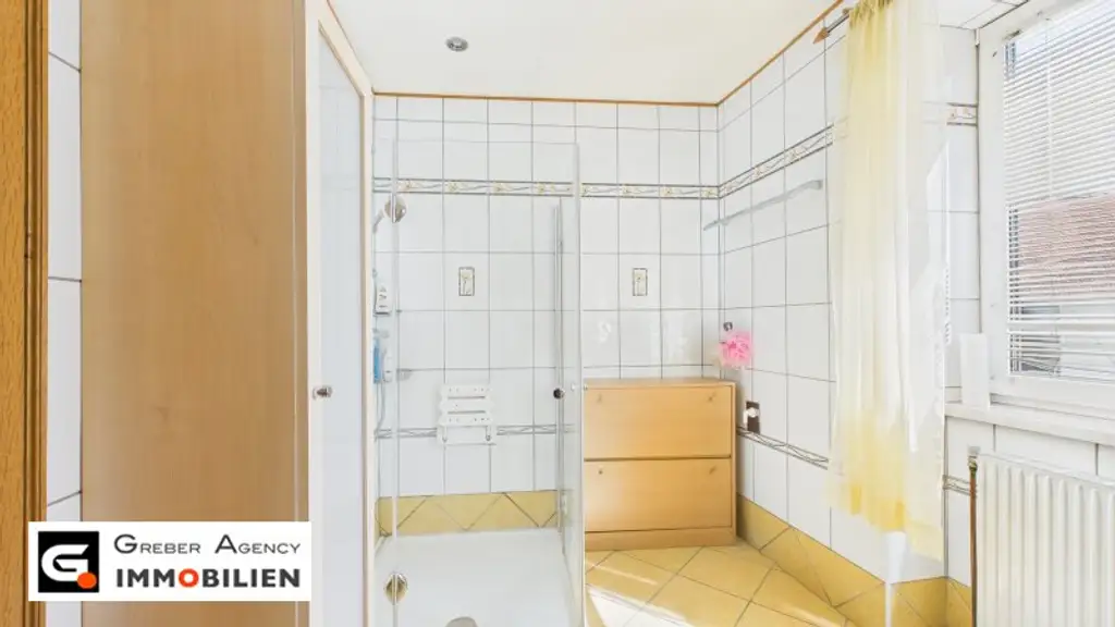 Traumhaftes Bauernhaus, riesiges Grundstück, absolute Ruhelage