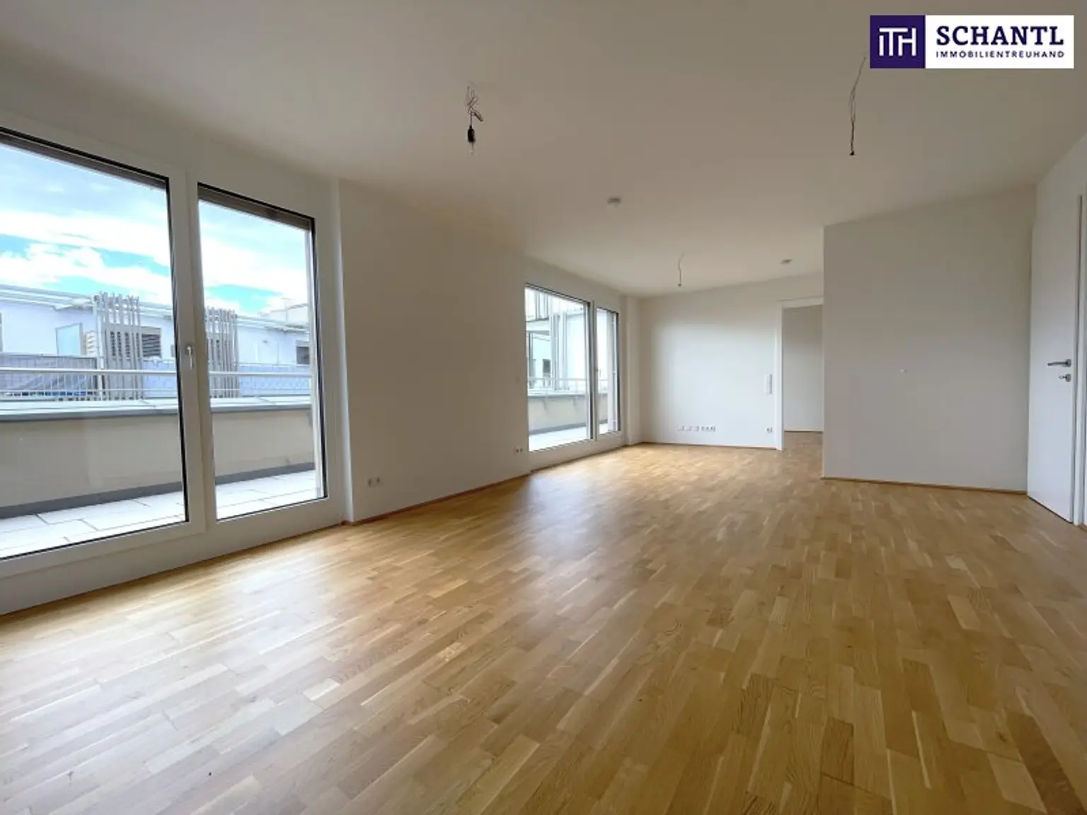 3-Zimmer-Wohntraum mit Dachterrasse in Ebergassing - Sonnenuntergänge inklusive! Schnell sein!