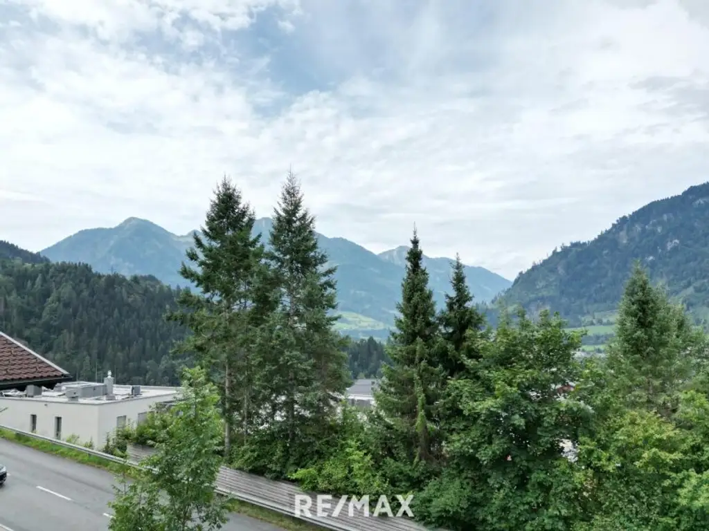 Viel Platz & viele Möglichkeiten – Wohnhaus in Toplage