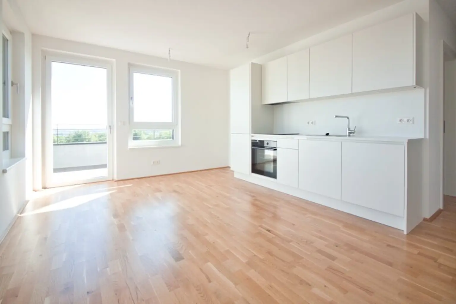 Neubau mit Style – 4-Zimmer-Wohnung mit Terrasse, Balkon & WG-Potenzial