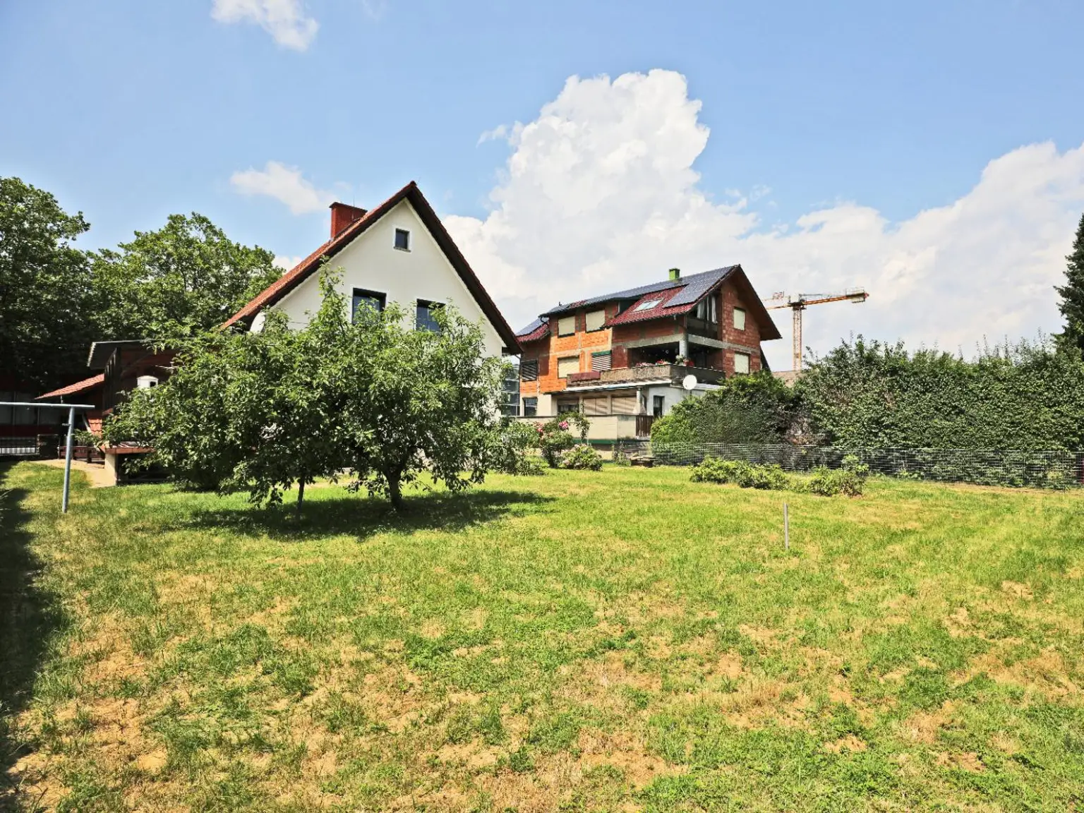 Haus auf Mietkaufvariante - Schönes ebenes Grundstück - 135m2 Wfl. - Vollkeller mit Garage - große Terrasse
