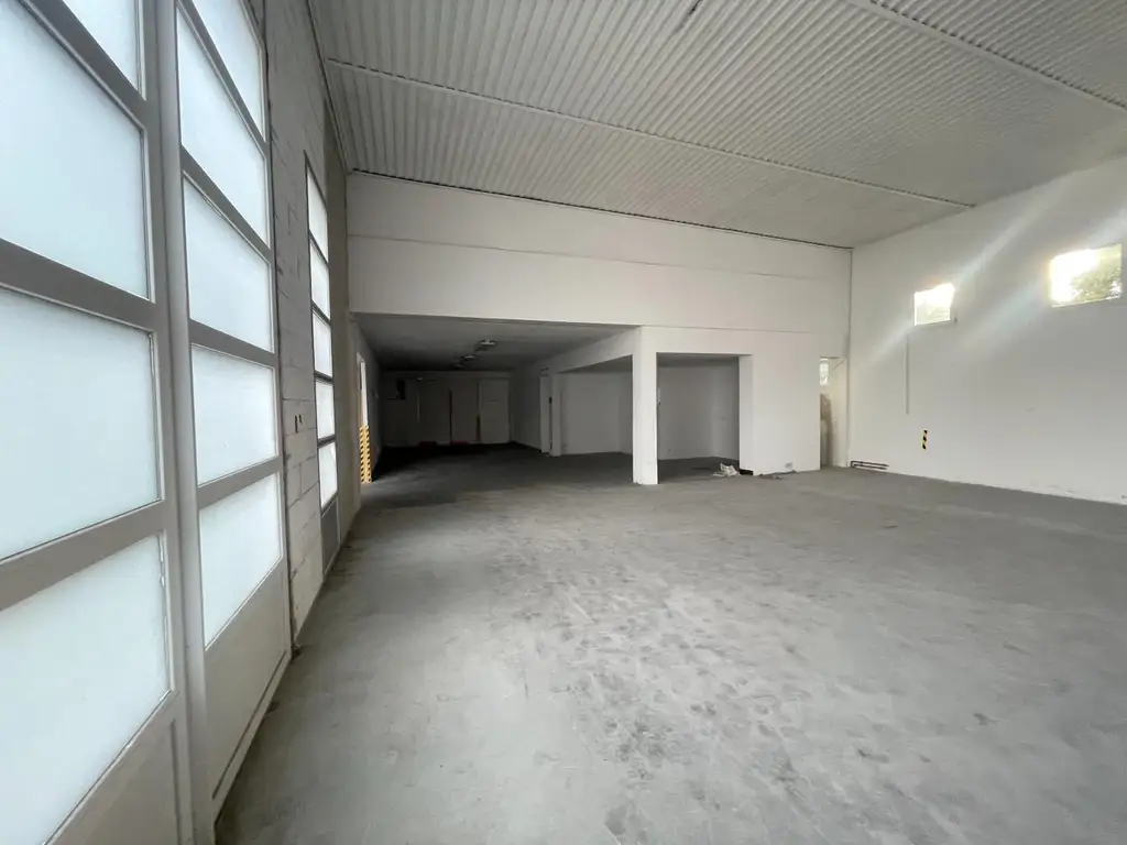 Gewerbeliegenschaft, Hallen-Büroflächen, Villach