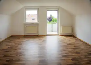 Wohnzimmer DG