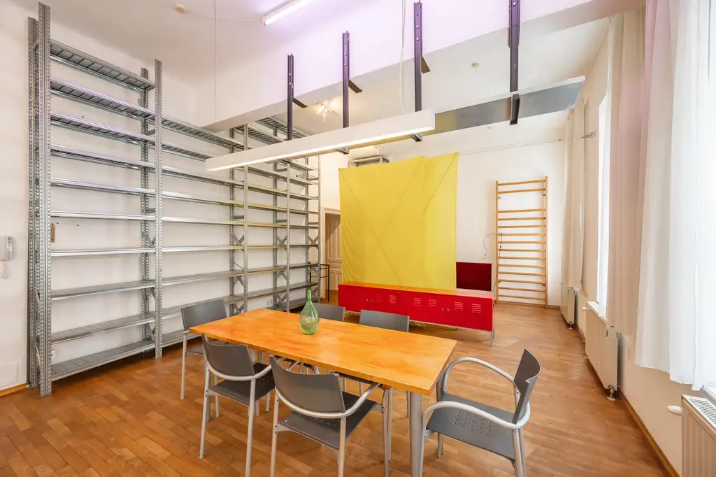 Loftartiges Wohnatelier in Wien, fünfter Bezirk!