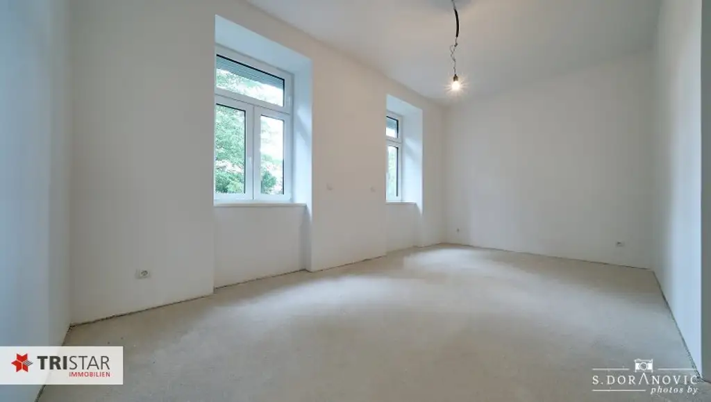 NEU! ++ ca. 146 m² + BALKON ++ 5-6 ZIMMER ++ TOP-SANIERTE ALTBAUWOHNUNG IN 1180 WIEN ++ NÄHE AKH & U6 ++ EIGENTUM ++ ERSTBEZUG NACH SANIERUNG ++