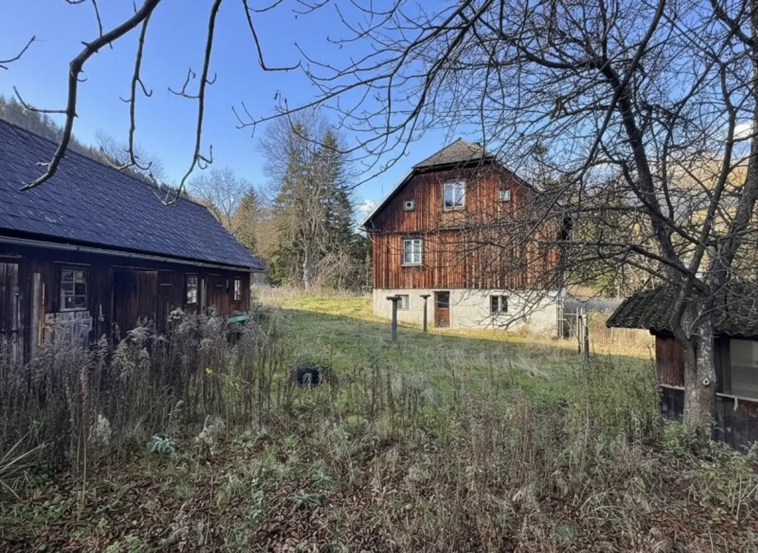 MEHRPARTEIENHAUS IN NEUBERG - BAURECHTSANGEBOT