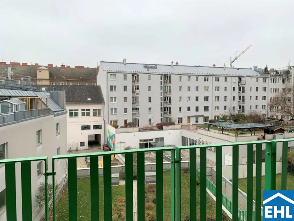 Freundliche 2 Zimmerwohnung an der U3!