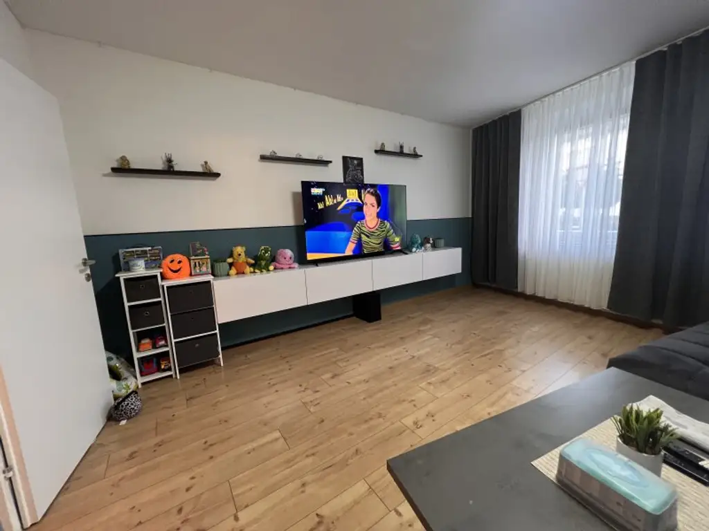 NOTVERKAUF !! Klein-Harras, renoviertes Multifunktionshaus, 30 Minuten von Wien Donaustadt