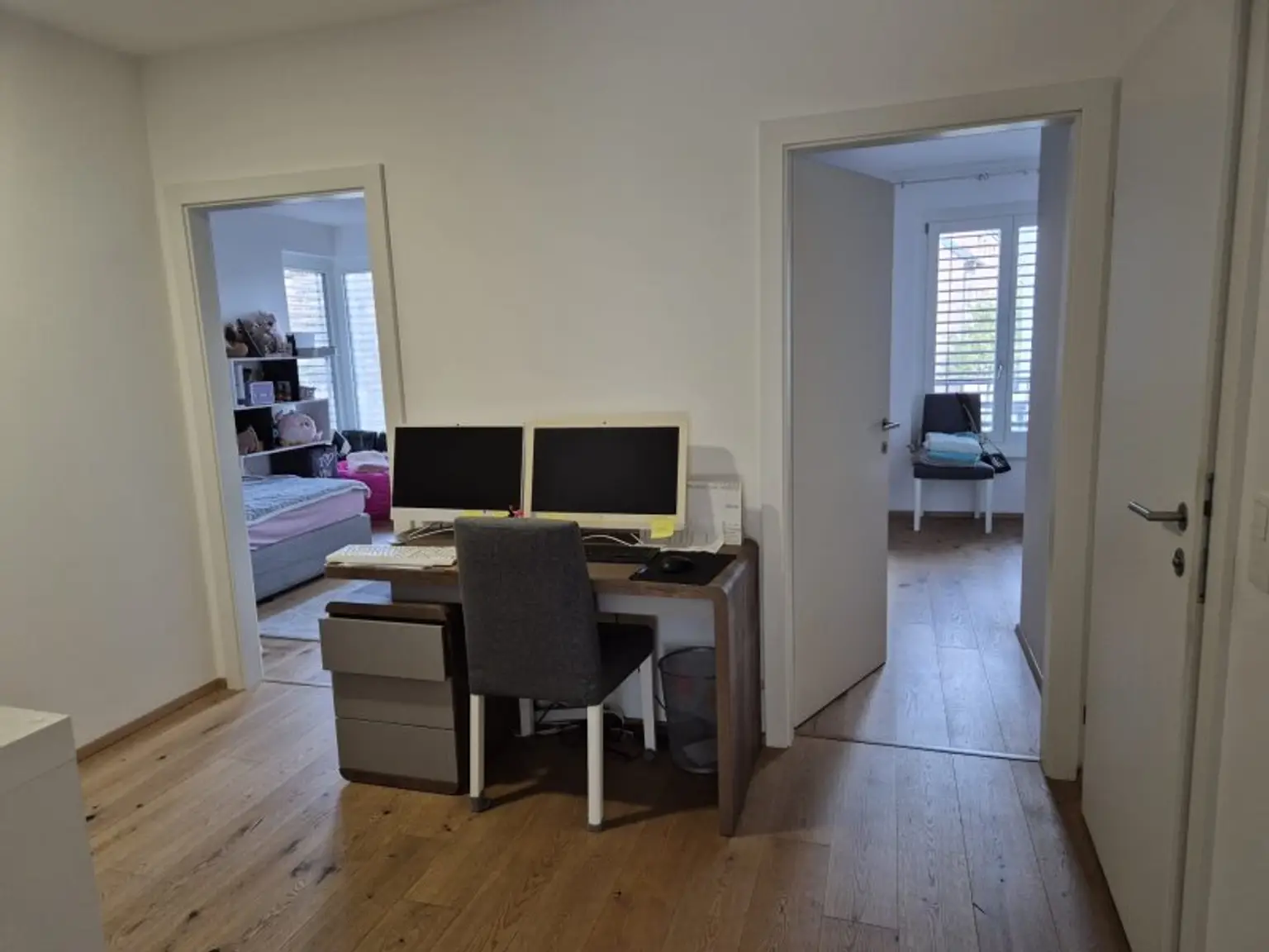 3 Zimmer Mietwohnung mit Loggia und Garage auf Wunsch