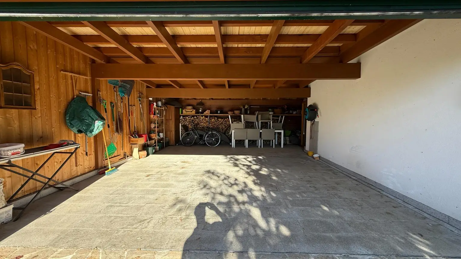Attraktiver Bungalow auf einem großzügigen, sonnigen Grundstück in ruhiger Südlage