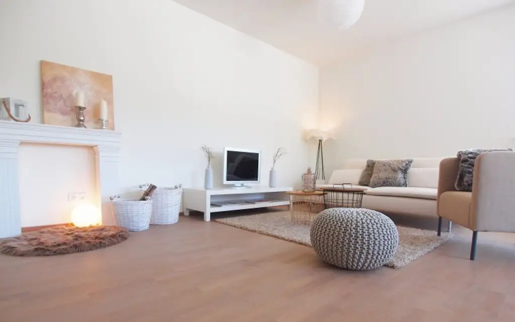 HELLE 3-ZIMMERWOHNUNG NAHE ISTA. CHARMANTE FAMILIENWOHNUNG MIT TERRASSE UND AUTOSTELLPLATZ IN MARIA GUGGING.