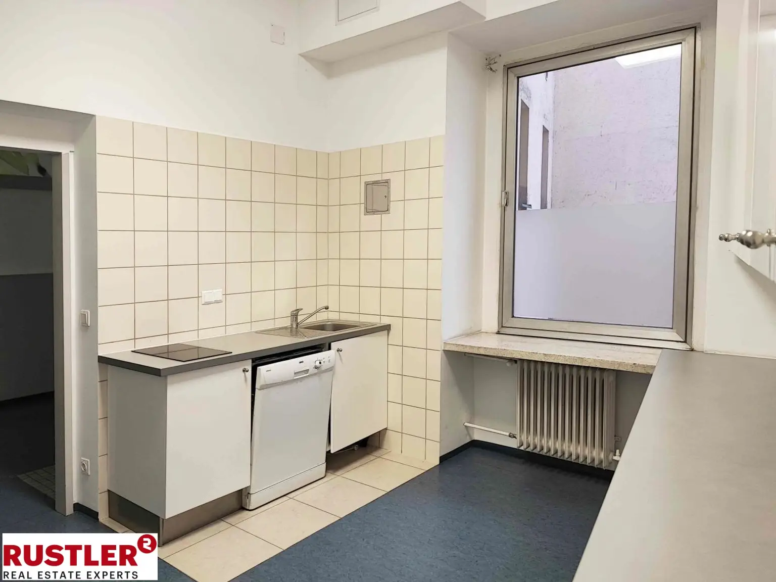 Funktionales Arbeiten mit Altbau-Charme – Büro Teilfläche in 1050 Wien