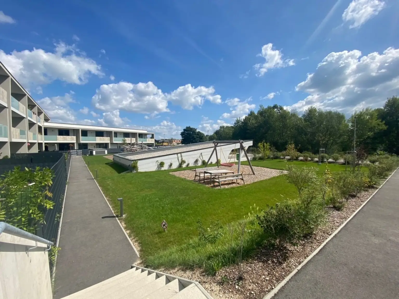 12 | NEU ++ VIER Zimmer mit TERRASSE und GARAGENPLATZ | Prima Service Immobilien