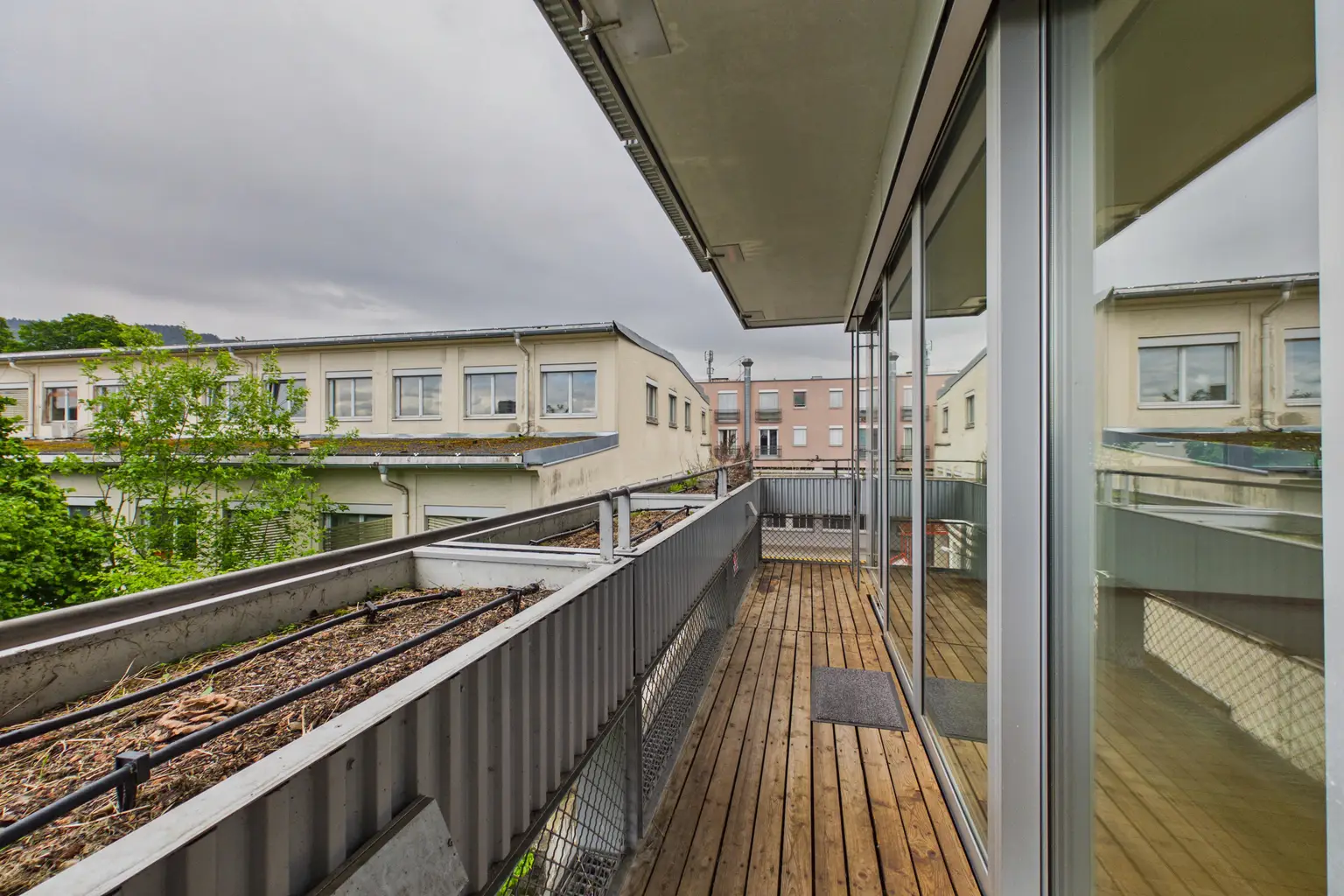 Balkon und ruhige Lage
