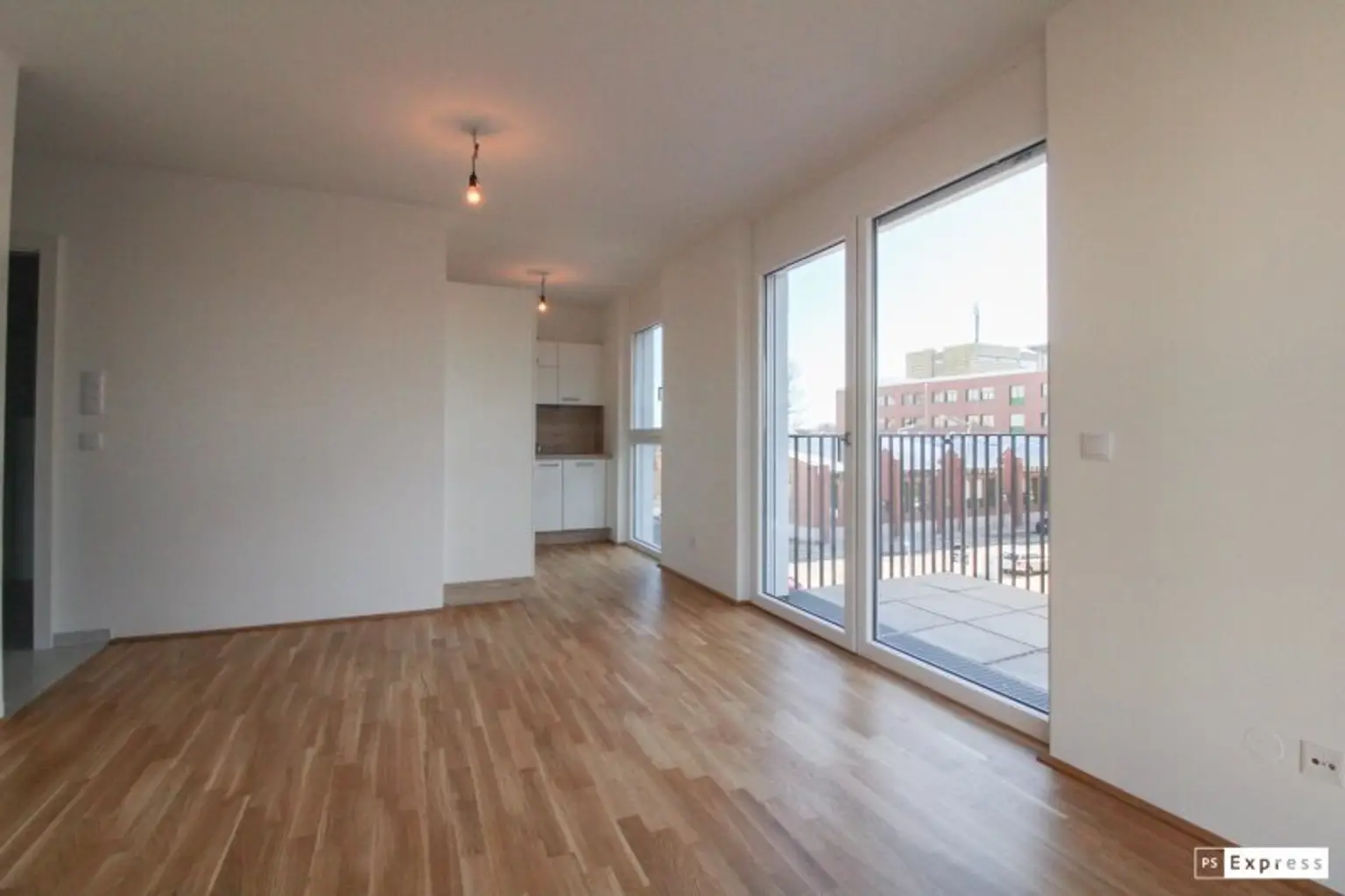 Modernes Wohnen nahe Stadlauer Straße - Großzügiger Balkon