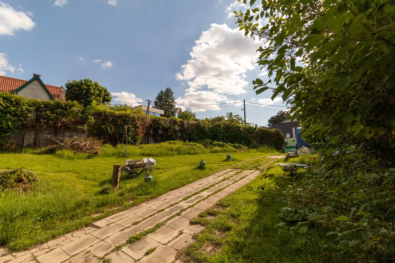 Ihr TRAUM vom EIGENHEIM: BAUGRUNDSTÜCK mit GRÜNBLICK in KLOSTERNEUBURG!