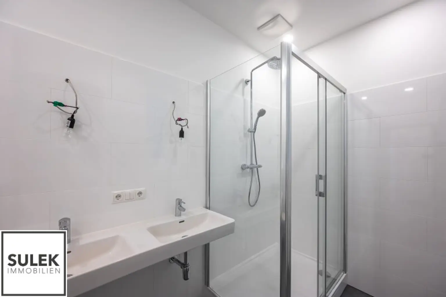 traumhafte 5-Zimmer-Altbauwohnung nahe Albertina