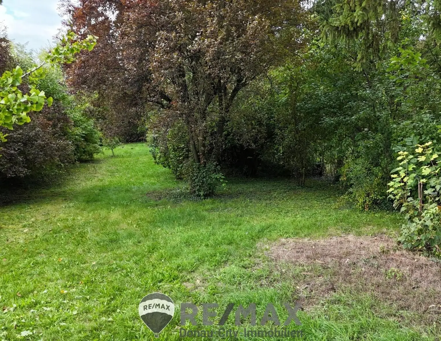 "Baugrund mit Sommerhaus in bester Lage"