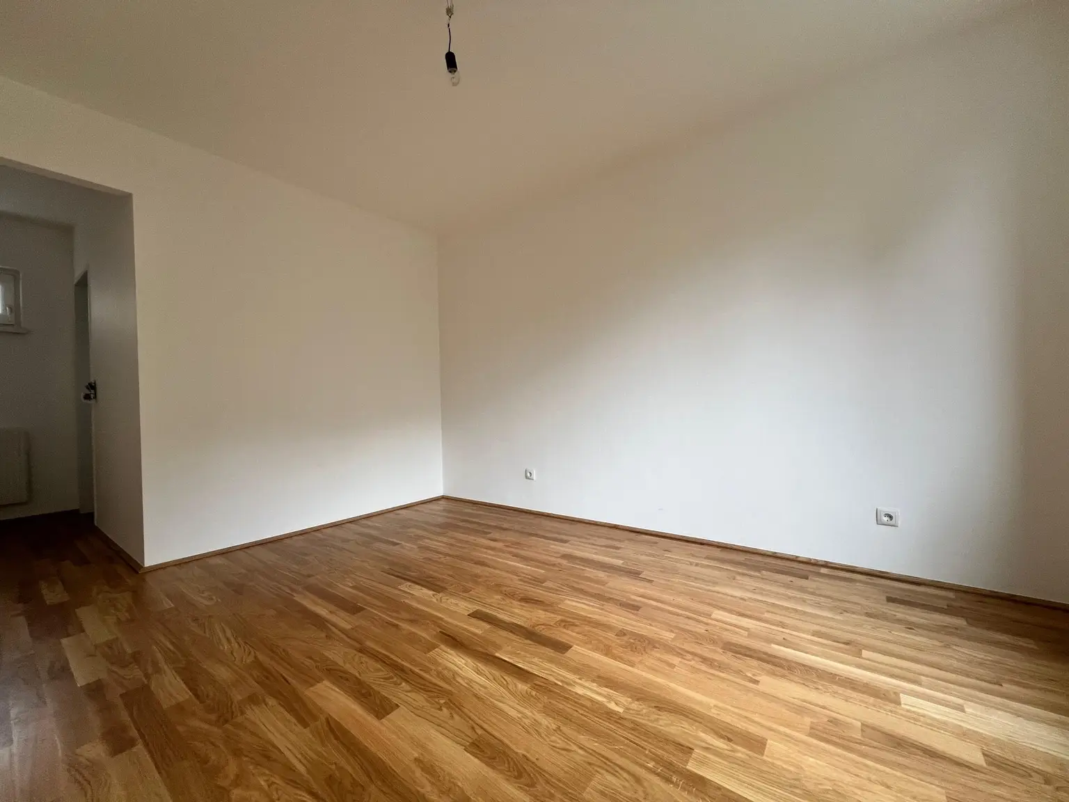 2-Zimmer-Wohnung in Meidlinger Bestlage – saniert & sofort verfügbar