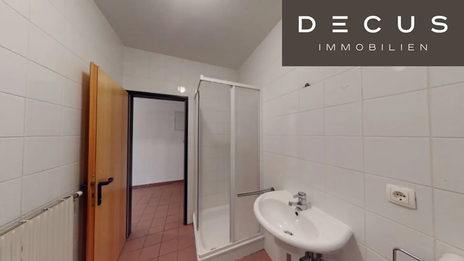 2 ZIMMER | EINBAUKÜCHE | UNWEIT DES TRAISENPARKS