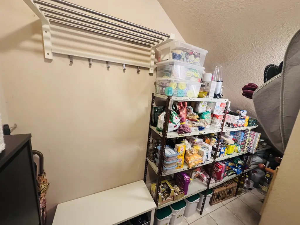 Gepflegtes Reihenhaus mit 4 Zimmer, Garten, Terrasse & Autostellplatz– ideal für Familien