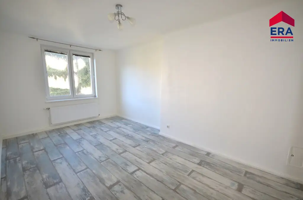 Ruhige und gut angelegte 2-Zimmer-Wohnung in der Buchengasse Nähe U1 Reumannplatz