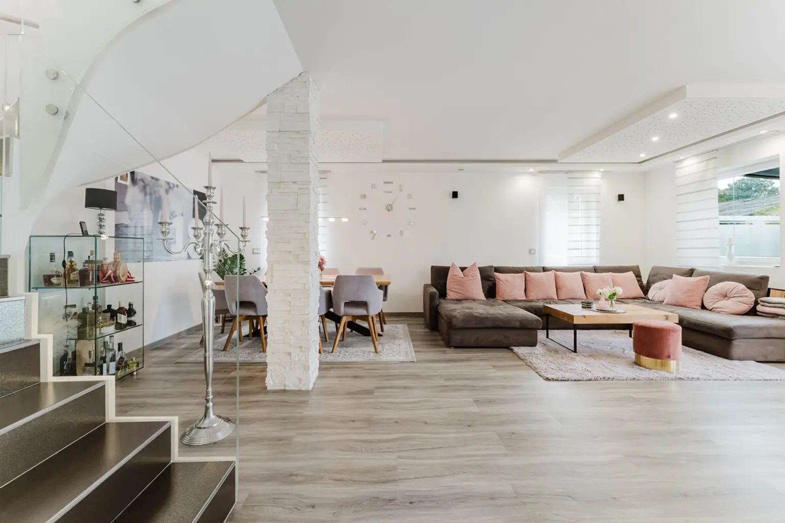 Modernes Einfamilienhaus in Regau!!