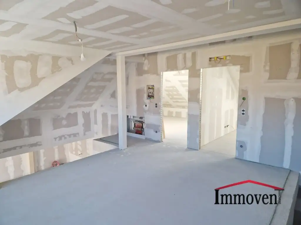 ERSTBEZUG - neue großzügige Wohnung in einem charmantem Altbau (Mietbeginn 01.01.2026)