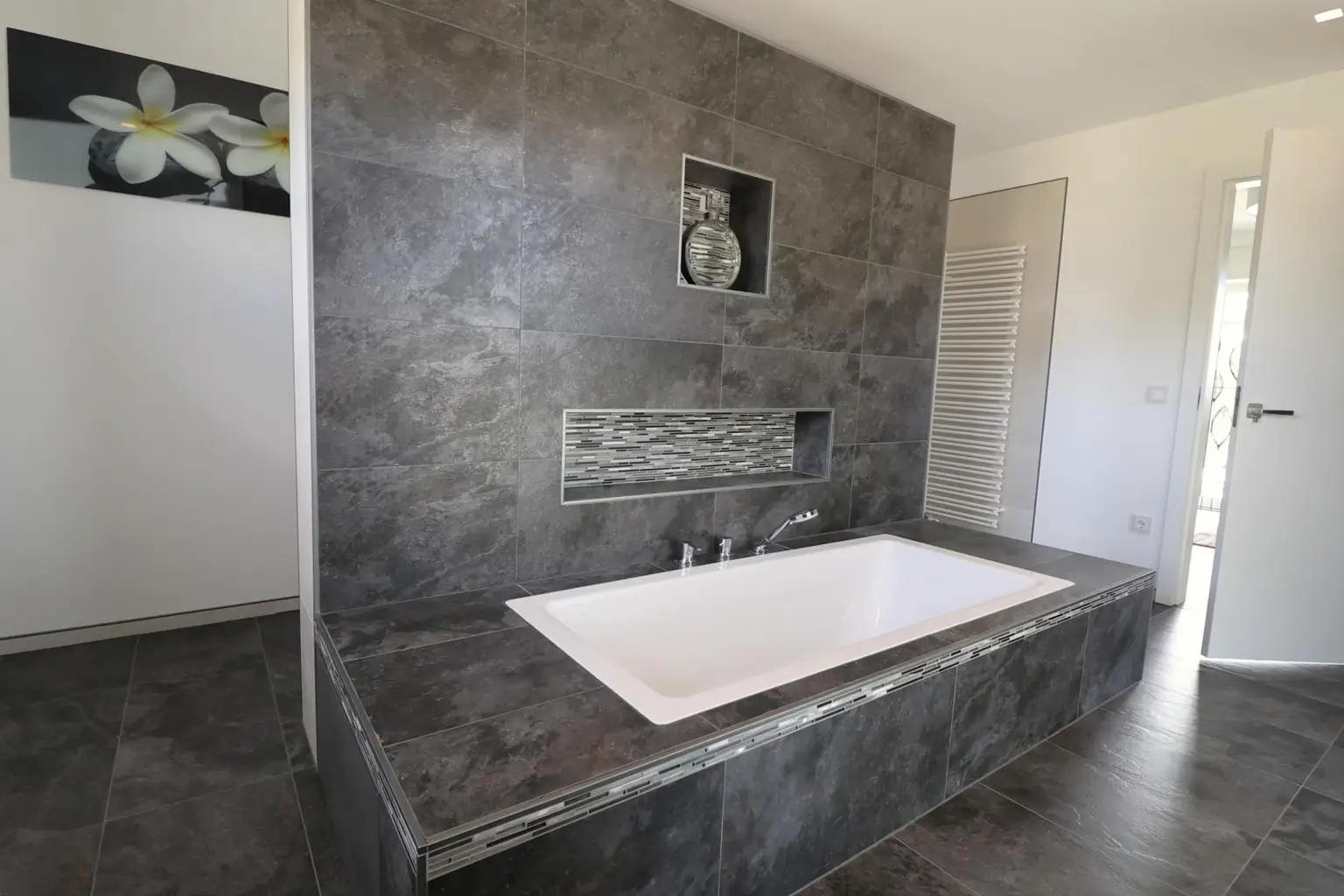 Exklusives Tech-Home mit Vollausstattung!