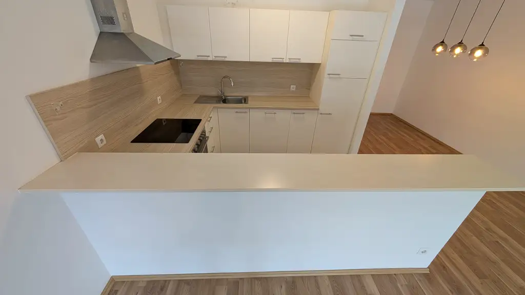 NETTES 3 ZIMMERAPARTMENT IM SPECKGÜRTEL VON WIEN - 35 ÖFFI-MINUTEN BIS WIEN ZENTRUM