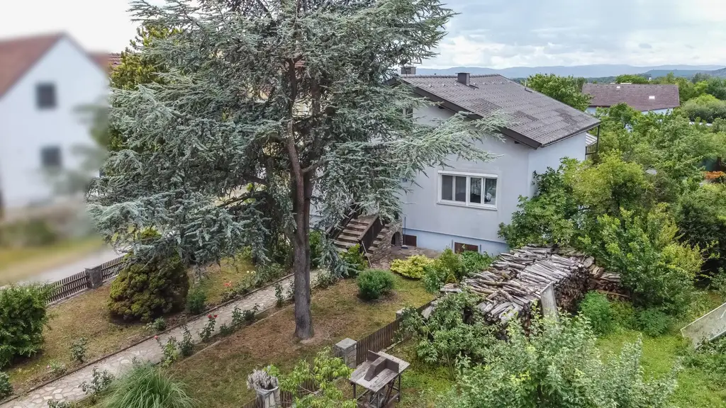 PROVISIONFREI! Viel Platz & Gartenidylle –  in Engabrunn