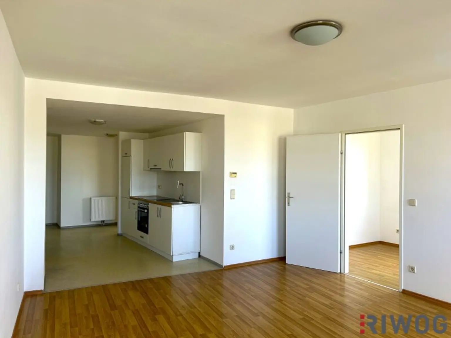 DG Wohnung Nähe Wiener Berg - 3 Zimmer mit Wohnküche - zwischen Troststraße und Raxstraße