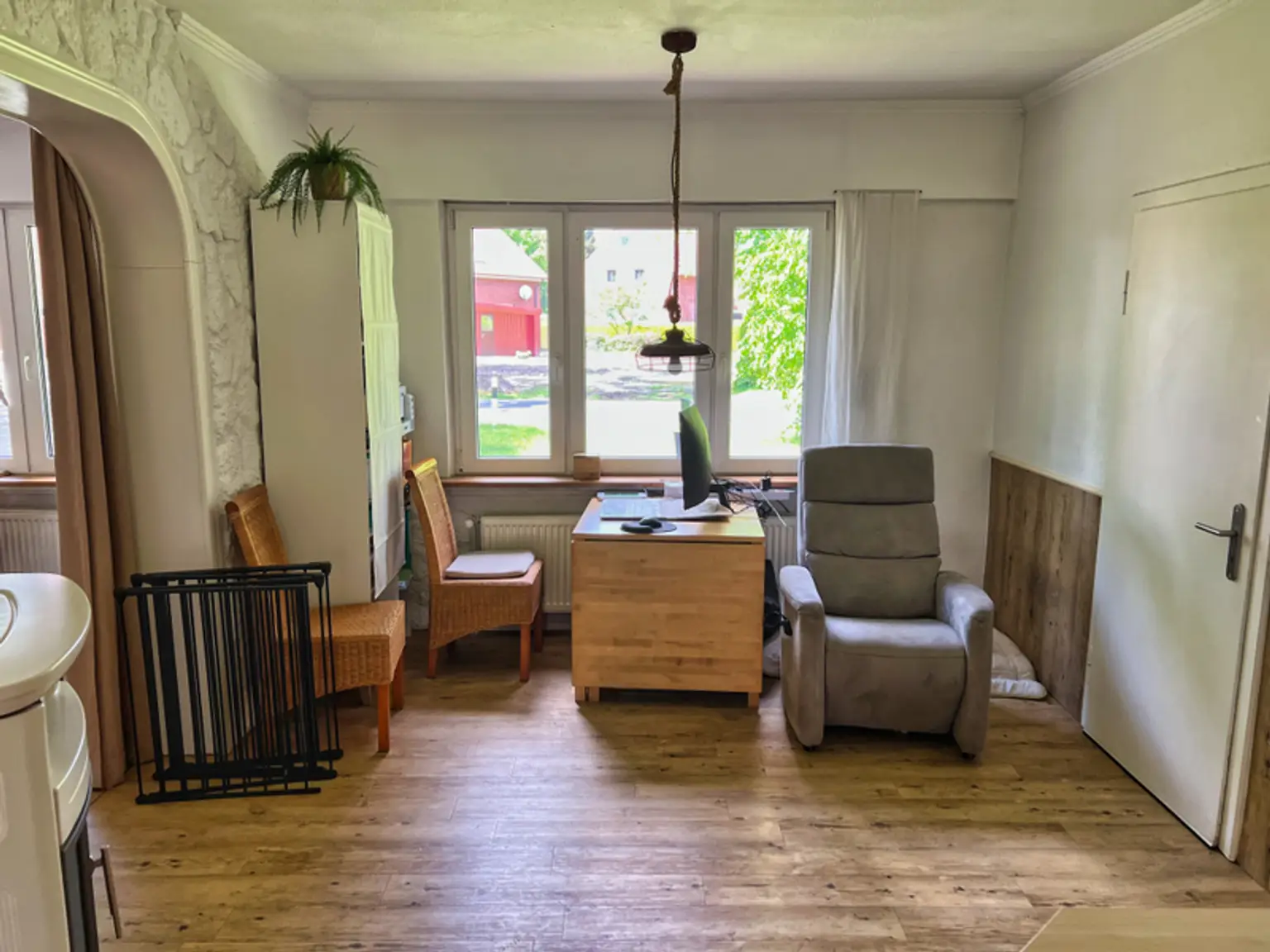 Idylle pur! Haus & Hof in Randlage von Stavern!
