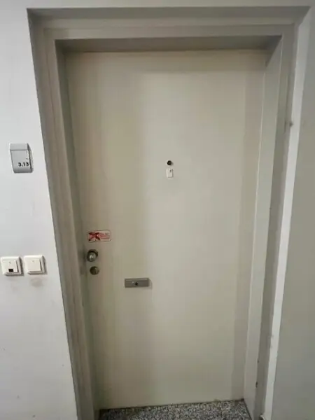 Moderne 3-Zimmer-Wohnung in 1140 Wien: Balkon, Garagen & perfekte WG-Option!