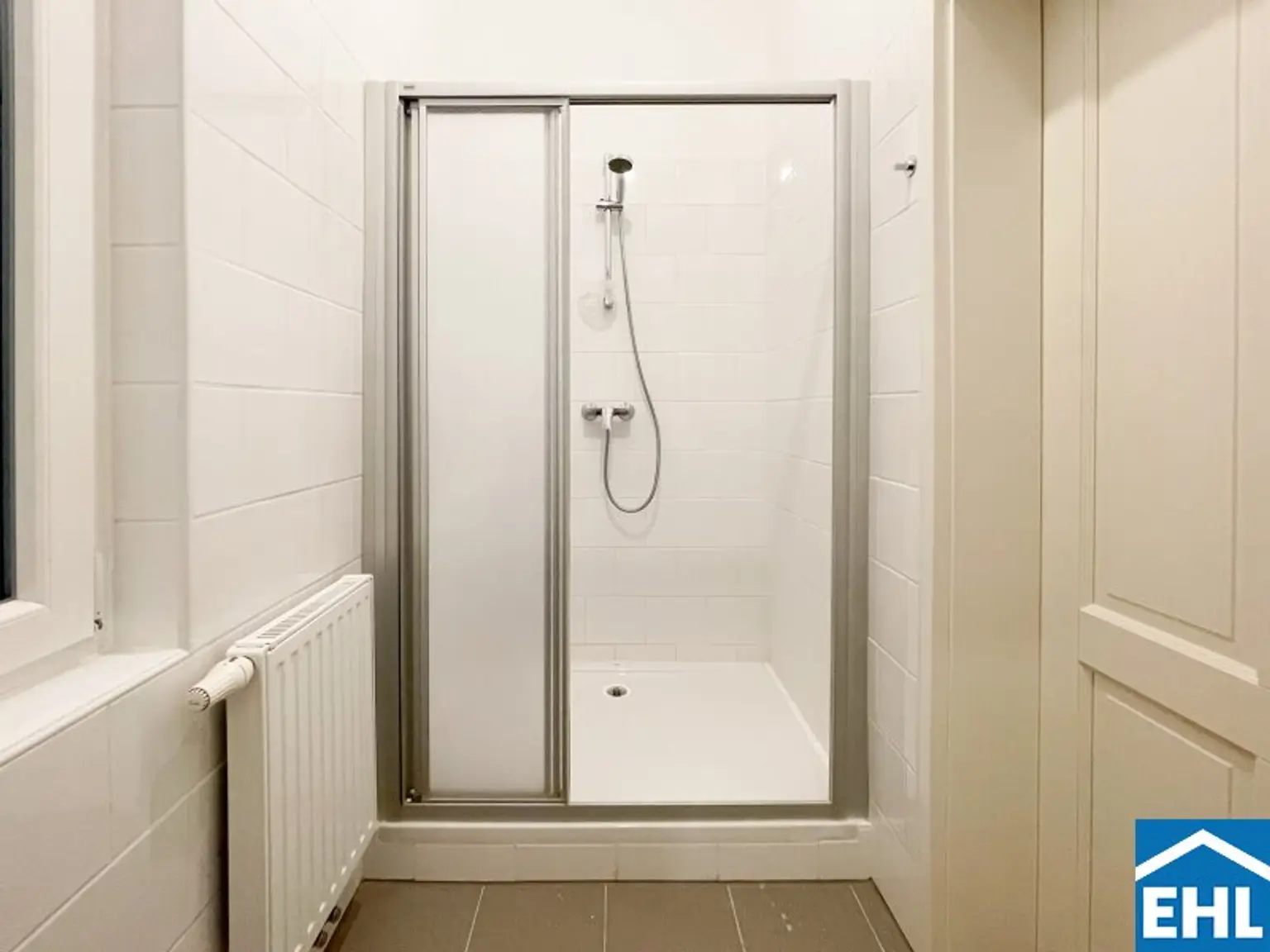 1180 Wien: 2,5 Zimmer-Altbauwohnung in Ruhelage