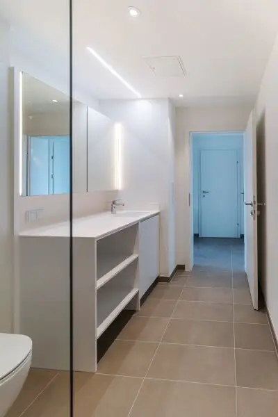 Serviced Apartment! All inclusive (Strom, Heizung, Internet + TV, Fitness) Wohnen im TABA Tower!